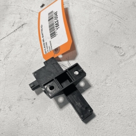 AUDI A8 QUATTRO 2011 - 2018 REAR RIGHT OR LEFT KEYLESS ENTRY ANTENNA MODULE