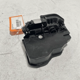 2011-2016 BMW 528i F10 FRONT RIGHT PASSENGER SIDE DOOR LOCK ACTUATOR OEM