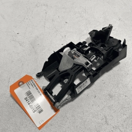 Front Left / Driver Side Exterior Door Handle Bracket BMW 528i 2011-2016 OE