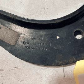 Exhaust System Pipe Insulator Hanger Bracket Volkswagen Passat SE 2012-2022 Exhaust System Pipe Insulator Hanger Bracket Volkswagen Passat SE 2012-2022