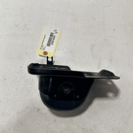 Muffler & Pipe Clamp / Exhaust Clamp Volkswagen Passat SE 2012-2022 OEM