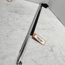 2011-2018 AUDI A8 L QUATTRO FRONT LEFT DRIVER SIDE DOOR WINDOW BELT MOLDING
