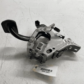 2014-2018 Infiniti Q50 Q60 Brake Stop Pedal W/ Bracket & Pad OEM