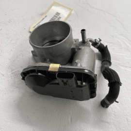 Toyota Camry XSE SE XLE 2018-2022 2.5L Engine Body Valve Assembly Throttle 