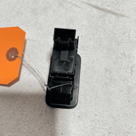 VOLKSWAGEN PASSAT 2012-2022 REAR LEFT OR RIGHT DOOR WINDOW SWITCH & HOUSING