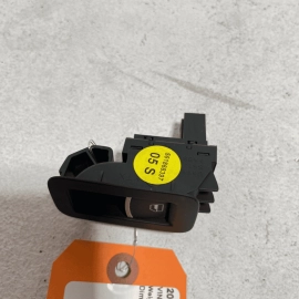 VOLKSWAGEN PASSAT 2012-2022 REAR LEFT OR RIGHT DOOR WINDOW SWITCH & HOUSING
