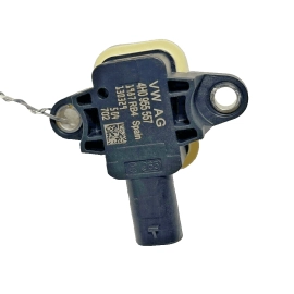 2011-18 AUDI A8 QUATTRO S8 FRONT LEFT OR RIGHT SIDE CRASH IMPACT SENSOR OEM