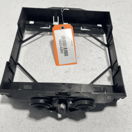 BMW 535XI 2011-2016 LEFT DERIVER SIDE ENGINE AUXILIARY WATER COOLANT BRACKE