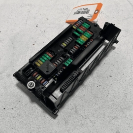 2012-13-14-15-2016 BMW 528I POWER DISTRIBUTION FUSE RELAY BOX OEM