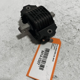 2011-2016 BMW 528i F10 RWD AUTOMATIC TRANSMISSION MOUNT BRACKET 1 PCS OEM