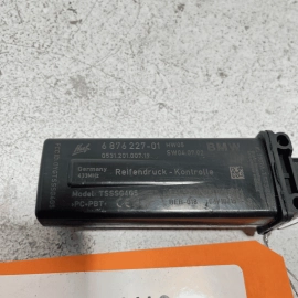 2015-2016 BMW 528I F10 Antenna Tire Pressure Monitoring Sensor (TPMS) OEM