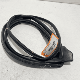 2019-2023 TOYOTA CAMRY REAR PASSENGER RIGHT DOOR SURROUND WEATHERSTRIP SEAL