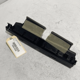 2018-2019-2020 TOYOTA CAMRY SE OUTER AIR VENT GRILLE DASH DASHBOARD CENTER 