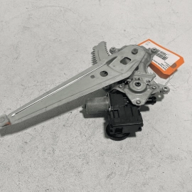 2018-2023 TOYOTA CAMRY REAR RIGHT PASSENGER DOOR WINDOW REGULATOR OEM