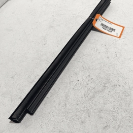 2018-2023 TOYOTA CAMRY REAR RIGHT SIDE DOOR WINDOW INNER WEATHERSTRIP SEAL 