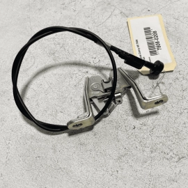 2018-2023 TOYOTA CAMRY SE REAR SEAT RIGHT SIDE RELEASE LOCK LATCH OEM