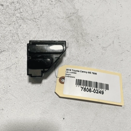 2018-2020 TOYOTA CAMRY SE DASH DASHBOARD SRS OFF SWITCH INDICATOR PASSENGER