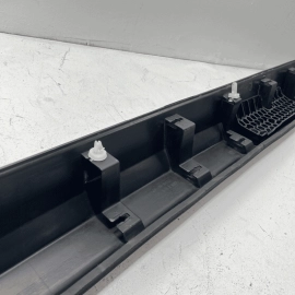 2016-2021 HONDA PILOT RIGHT PASSENGER SIDE SKIRT ROCKER MOLDING COVER PANEL