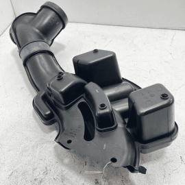 2016 - 2018 HONDA PILOT ENGINE AIR CLEANER INTAKE INLET DUCT HOSE OEM