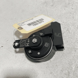 TOYOTA CAMRY 2018 - 2023 PASSENGER SIDE HIGH PITCH NOTE TONE HORN SIGNAL OE