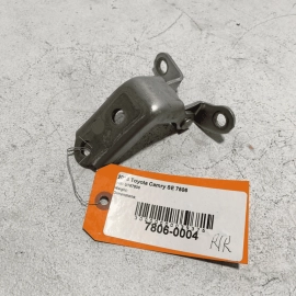 18 - 23 TOYOTA CAMRY REAR RIGHT PASSENGER SIDE LOWER DOOR HINGE OEM -1J9-