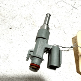 FUEL INJECTOR 2.5L ENGINE TOYOTA CAMRY 2018 - 2022 OEM