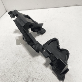 2018 - 2020 TOYOTA CAMRY 2.5L Radiator Support Air Guide Passenger Side OEM