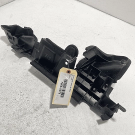 2018 - 2020 TOYOTA CAMRY 2.5L Radiator Support Air Guide Passenger Side OEM