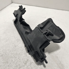 2018 - 2020 TOYOTA CAMRY 2.5L Radiator Support Air Guide Driver Upper Side 