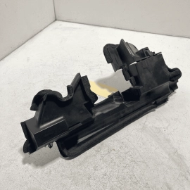 2018 - 2020 TOYOTA CAMRY 2.5L Radiator Support Air Guide Driver Upper Side 