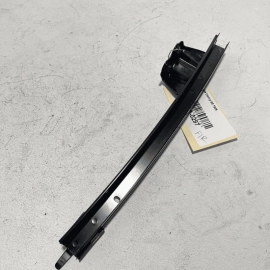 2018 - 2023 TOYOTA CAMRY Front Right Passenger Side Window Regulator Guide 