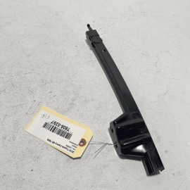 2018 - 2023 TOYOTA CAMRY Front Right Passenger Side Window Regulator Guide 