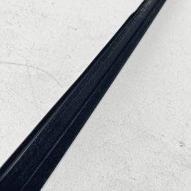 TOYOTA CAMRY 2018 - 2019 FRONT PASSENGER DOOR WINDOW INNER WEATHERSTRIP SEA