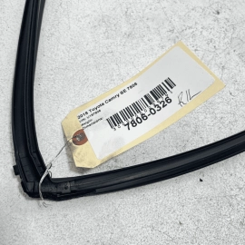 2018-2023 TOYOTA CAMRY SE DOOR WINDOW GLASS RUN CHANNEL SEAL REAR LEFT SIDE