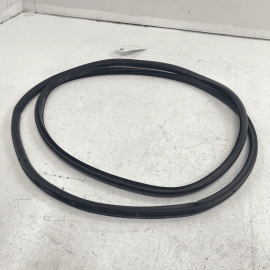 2013-2019 FORD ESCAPE REAR RIGHT SIDE DOOR WEATHERSTRIP RUBBER SEAL OEM