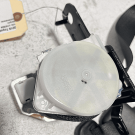 2018 - 2023 TOYOTA CAMRY REAR CENTER SEAT BELT SEATBELT RETRACTOR OEM