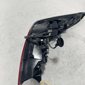 TOYOTA CAMRY 2018 - 2020 REAR RIGHT PASSENGER SIDE OUTER TAILLIGHT LAMP OEM