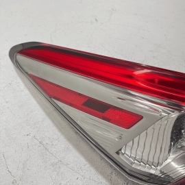 TOYOTA CAMRY 2018 - 2020 REAR LEFT DRIVER SIDE OUTER TAILLIGHT LAMP OEM