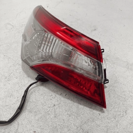 TOYOTA CAMRY 2018 - 2020 REAR LEFT DRIVER SIDE OUTER TAILLIGHT LAMP OEM