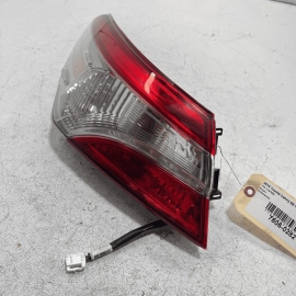 TOYOTA CAMRY 2018 - 2020 REAR LEFT DRIVER SIDE OUTER TAILLIGHT LAMP OEM