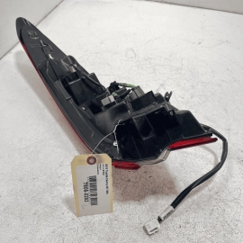 TOYOTA CAMRY 2018 - 2020 REAR LEFT DRIVER SIDE OUTER TAILLIGHT LAMP OEM