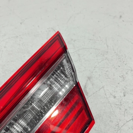 TOYOTA CAMRY 2018 - 2020 REAR RIGHT PASSENGER SIDE INNER TAILLIGHT LAMP OEM