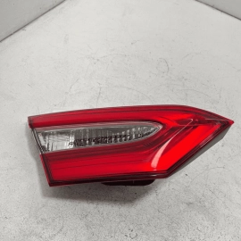 TOYOTA CAMRY 2018 - 2020 REAR LEFT DRIVER SIDE INNER TAILLIGHT LAMP OEM
