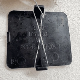 18-23 GMC Terrain Rear Left or Right Seat Track Rail Forward Cover Trim Cap