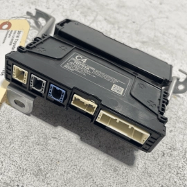 2018 - 2019 TOYOTA CAMRY TRANSCEIVER TELEMATICS COMMUNICATION MODULE W/ BRA