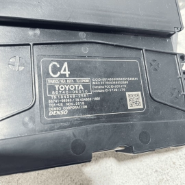 2018 - 2019 TOYOTA CAMRY TRANSCEIVER TELEMATICS COMMUNICATION MODULE W/ BRA