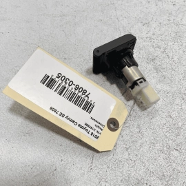 TOYOTA CAMRY 2018 - 2023 DASH DASHBOARD 12V POWER OUTLET SOCKET OEM