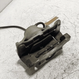 2019-2023 TOYOTA CAMRY FRONT RIGHT PASSENGER SIDE DISC BRAKE CALIPER OEM