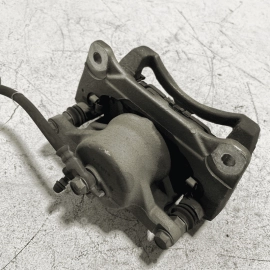 2019-2023 TOYOTA CAMRY FRONT RIGHT PASSENGER SIDE DISC BRAKE CALIPER OEM