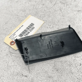 2018-2020 TOYOTA CAMRY REAR DRIVER SIDE TAILLIGHT LAMP TRIM ACCESS COVER OE